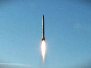 Serangan Beruntun di Pangkalan Irak Tewaskan 7 Personel