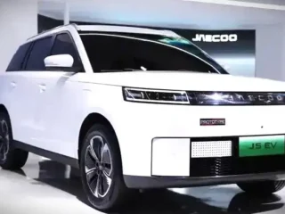 Jaecoo J5 PHEV Siap Tantang XL7 Hybrid di Pasar SUV 7-Seater
