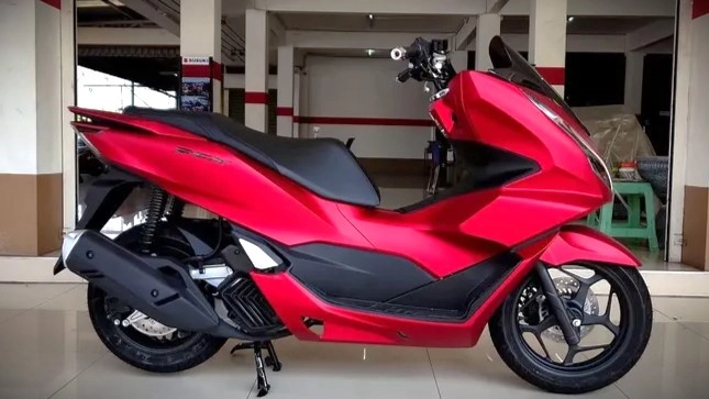 Honda PCX 160 & Toyota Innova Zenix Hybrid 2026