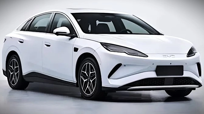 BYD Seal 08 Meluncur: Sedan Listrik Premium, Cas 5 Menit Bisa 400 Km