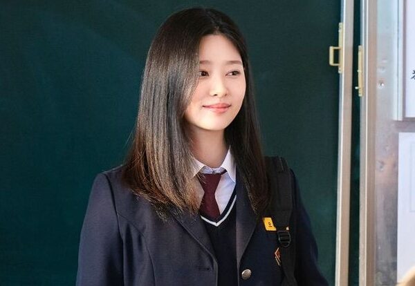 3 Drama Korea Kim Min-ju Jadi Anak SMA yang Wajib Ditonton