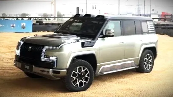 BYD Bawa Kemewahan Baru: Denza B8 Siap Gebrak Pasar Indonesia