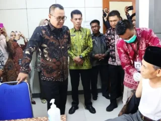 Wako Alfin Sapa Calon Jemaah Haji: Jaga Kesehatan Agar Ibadah di Tanah Suci Maksimal