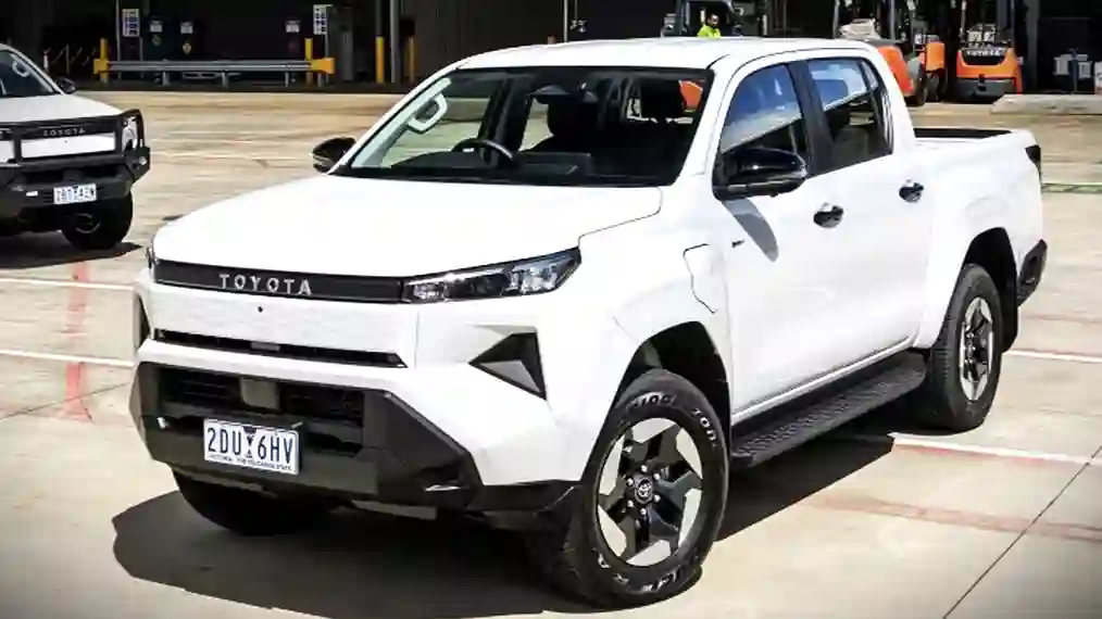 Toyota HiLux Listrik Meluncur 2026, Harga Lebih Mahal dari Diesel