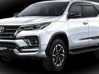 Harga Toyota Fortuner VRZ Bekas April 2026: SUV Tangguh yang Tetap Stabil