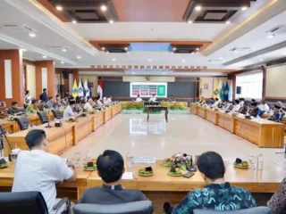 Menteri Nusron Ajak Kepala Daerah di NTB Gratiskan Biaya Sertipikat Tanah bagi Warga Miskin