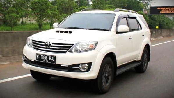 Cek Harga Fortuner Diesel Bekas Mei 2026