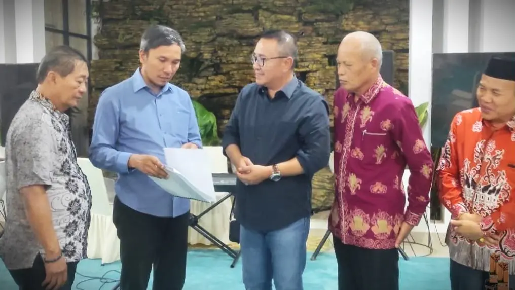 Wako Alfin Ajak DPR RI Percepat Pembangunan Sungai Penuh