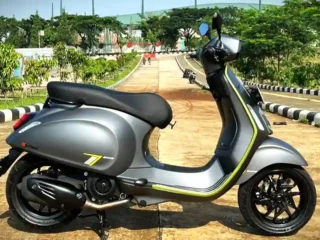 Vespa Sprint Tech 2026: Mesin 180cc Makin Gahar, Fitur Makin Pintar