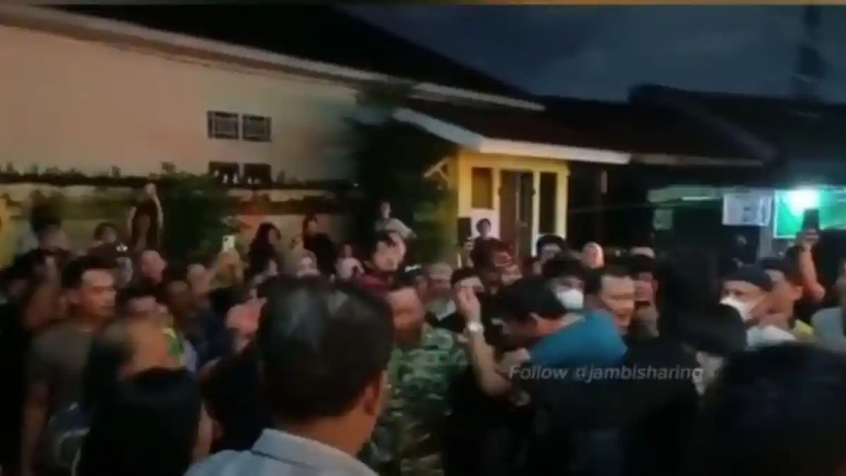 Bantah Tuduhan Mesum, Dosen di Jambi Sebut Ada Saksi Kunci Saat Penggerebekan