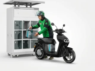 Yamaha Uji Coba Motor Listrik Tukar Baterai