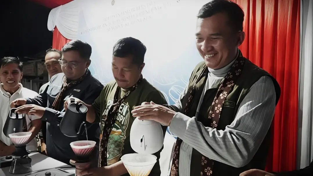 Petani Kerinci Sukses Ekspor 20 Ton Kopi Robusta ke Tiongkok