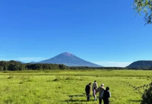 Kearifan Lokal Desa Danau Tinggi: Mengambil Hasil Alam Tanpa Merusak