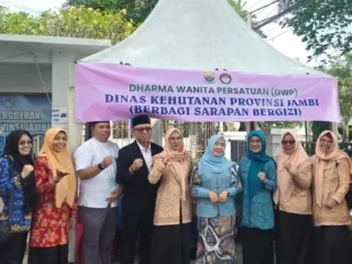 Rabu Berkah Jambi: Berbagi Sarapan Gratis dan Kelas Ngaji Lansia