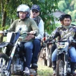 Trabas Jalur Ekstrem, Kadiskominfo Jambi Ikut Panen Kopi Robusta di Kerinci
