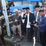 Wako Alfin dan Wawako Azhar Salurkan Sapi Kurban 842 Kg dari Presiden