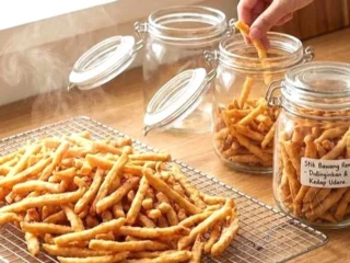 13 Ide Bisnis Camilan Kering Repacking, Modal Kecil Untung Besar