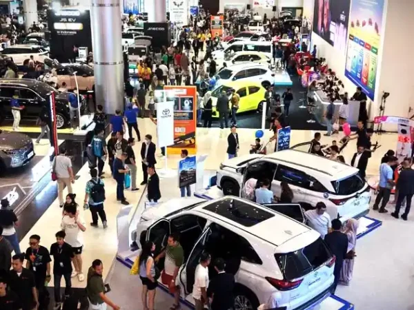 Pasar Mobil Mei 2026 Lesu, Toyota dan Daihatsu Tetap Kuasai Jalanan