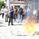 Cegah Penyalahgunaan Data, Wako Alfin Musnahkan Ribuan KTP Rusak