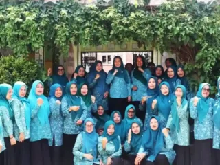 Sri Kartini Alfin Tinjau Kesiapan Desa Pondok Agung Lomba PKK Provinsi