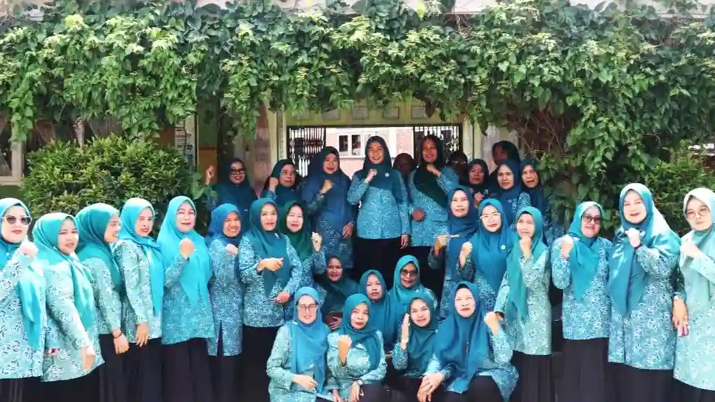 Sri Kartini Alfin Tinjau Kesiapan Desa Pondok Agung Lomba PKK Provinsi