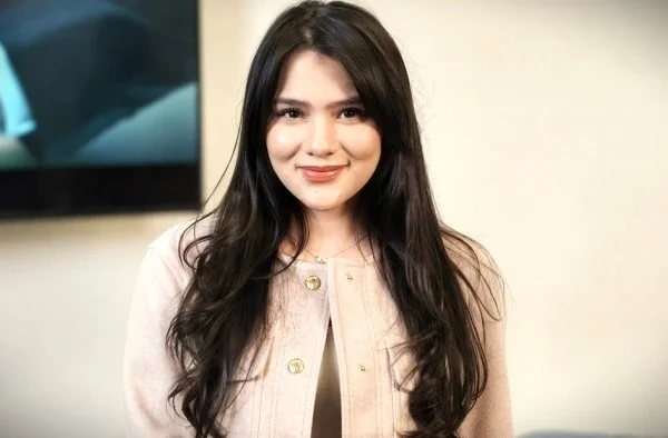 Terseret Kasus Hanania Travel, Davina Karamoy Kembalikan Uang Rp20 Juta ke Polisi