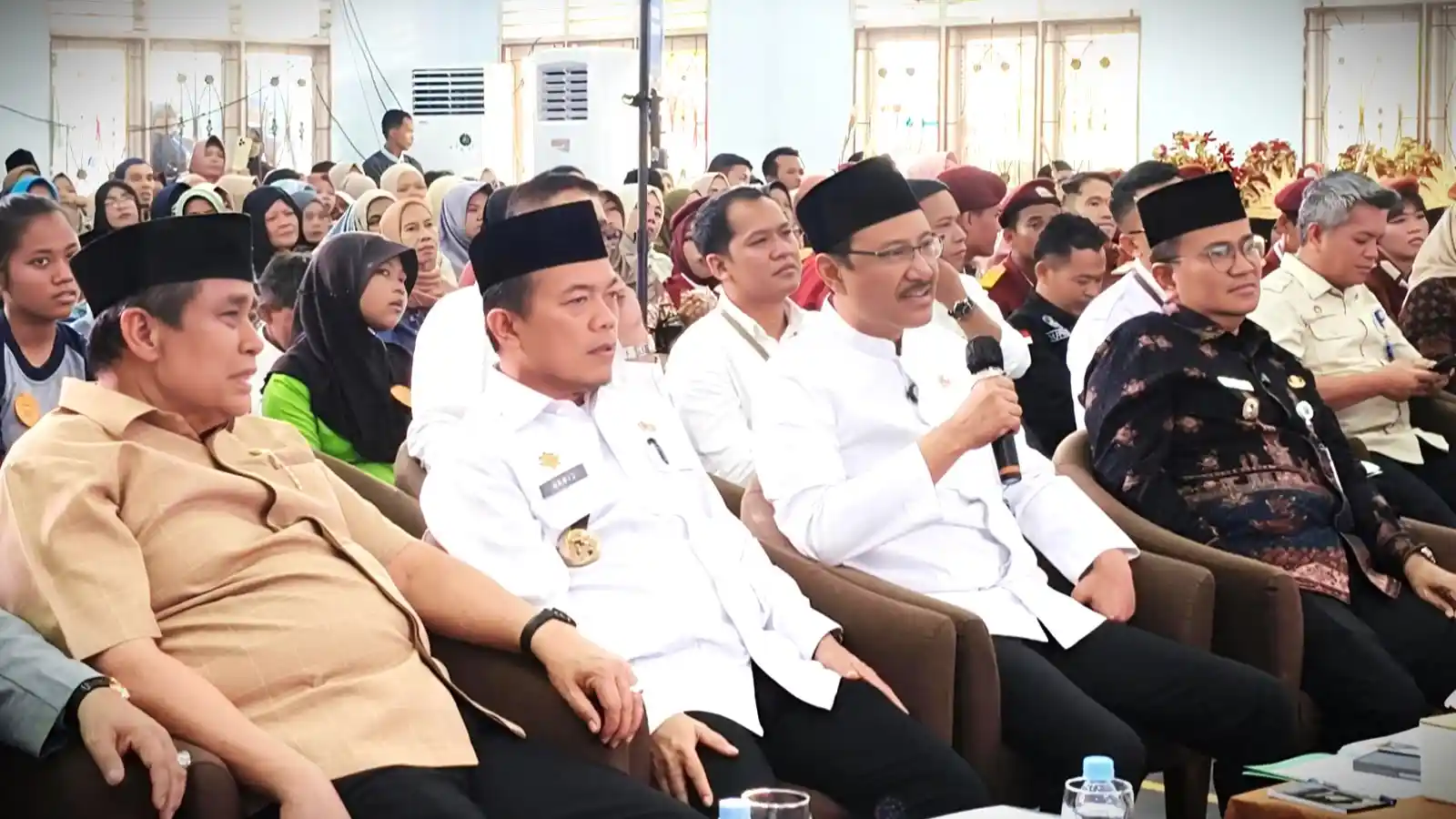 Mensos Gus Ipul: Sekolah Rakyat Utamakan Anak Miskin, Bukan Nilai Akademik