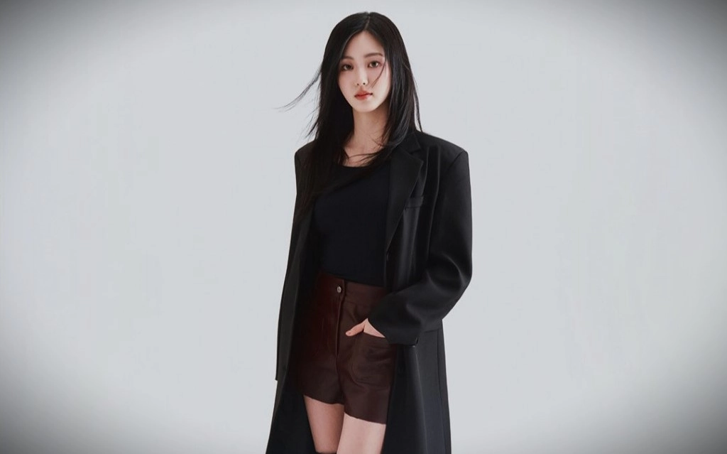 Kwon Eunbin Pensiun dari CLC