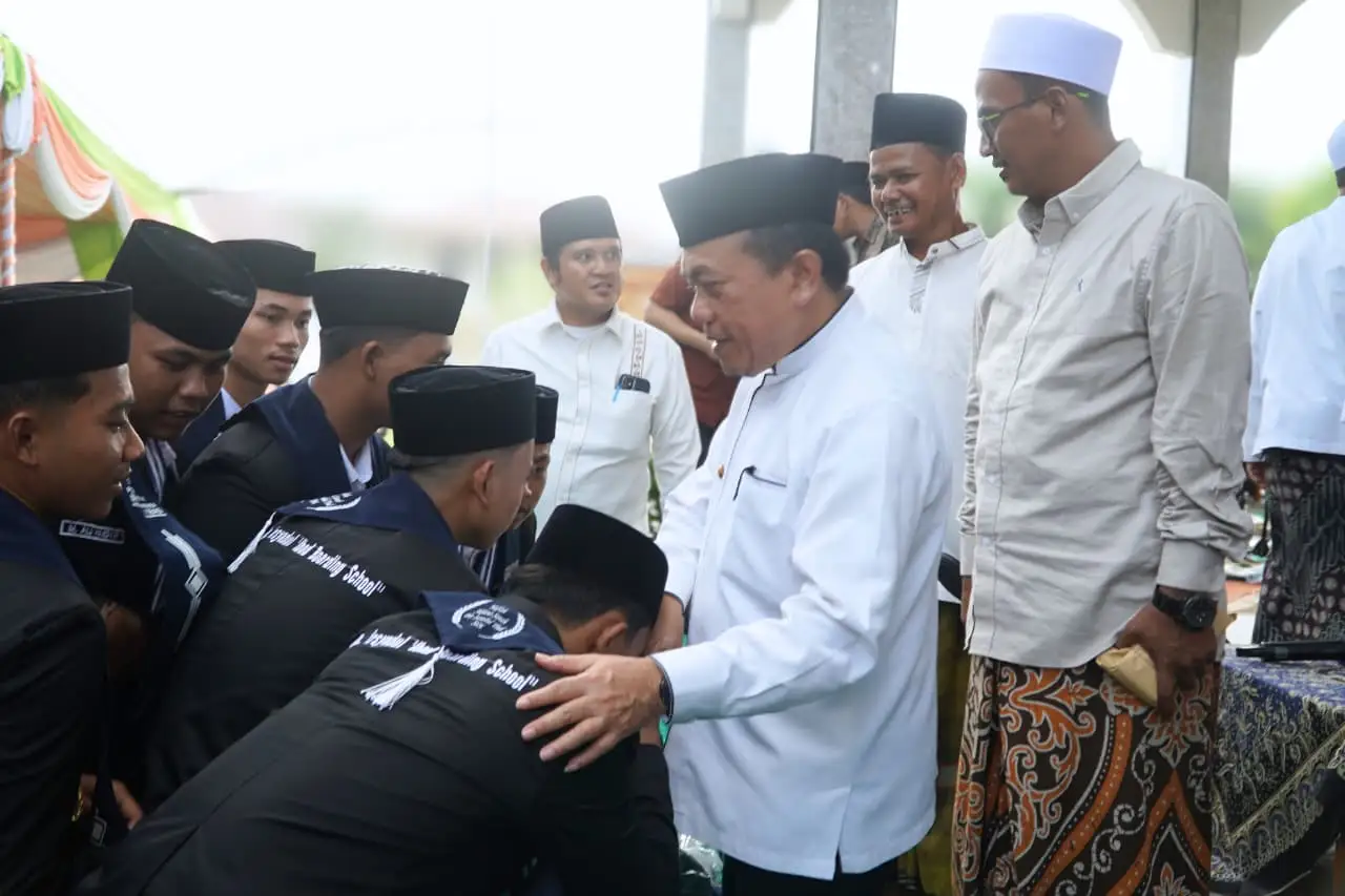 Gubernur Al Haris: Pesantren Benteng Utama Akhlak Generasi Muda