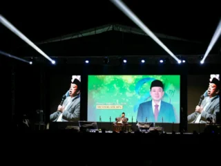 Bukan Cuma Penerus, Menteri Nusron Ajak Santri YASPIDA Siap Jadi Pemimpin Bangsa