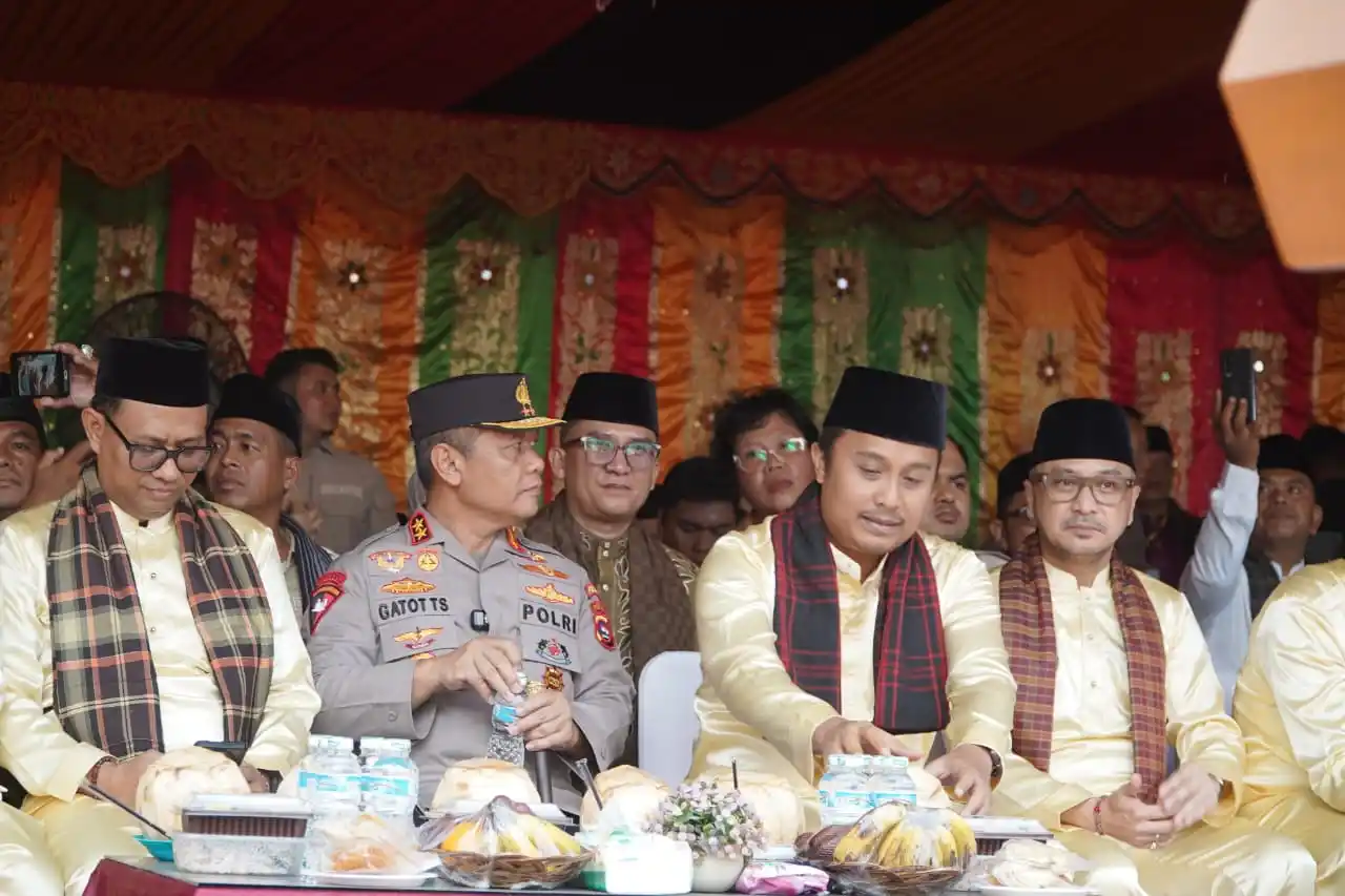 Hadiri Hoyak Tabuik 2026, Pemprov Jambi Perkuat Sinergi Budaya Jambi dan Pariaman