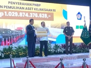 Menkeu Purbaya Puji Kejagung Usai Temukan Aset Eddy Tansil Rp51,6 Miliar