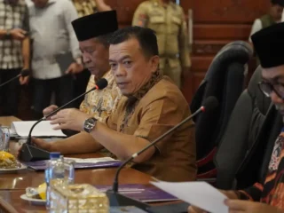 Gubernur Al Haris Pacu Seluruh OPD Percepat Pembangunan Jambi