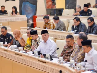 Menteri Nusron Laporkan Realisasi Anggaran Kementerian ATR/BPN Tahun 2025 kepada Komisi II DPR RI