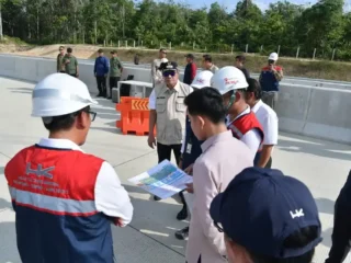 Tinjau Tol Bayung Lencir, Wapres Gibran Pastikan Konektivitas Sumatra Berjalan Optimal