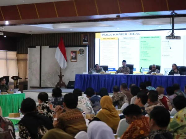 Menteri Nusron: Masuki Periode Transformasi Organisasi dan Layanan, Tempatkan Rakyat sebagai Raja yang Harus Dilayani