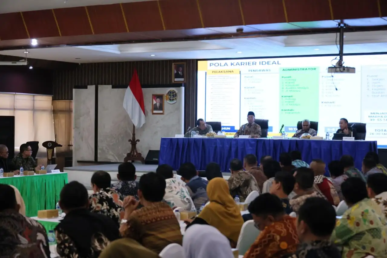 Menteri Nusron: Masuki Periode Transformasi Organisasi dan Layanan, Tempatkan Rakyat sebagai Raja yang Harus Dilayani