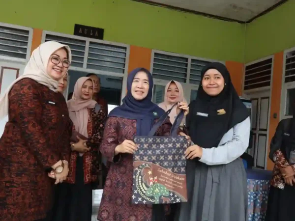 Bunda PAUD Hesti Haris Dorong Edukasi Disleksia dan Pola Asuh Anak di Jambi