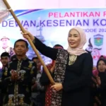 Sri Kartini Alfin Resmi Pimpin Dewan Kesenian Kota Sungai Penuh