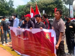 LSM Semut Merah Desak Usut Rokok Ilegal di Jambi, Kemenkeu Siap Turunkan Tim