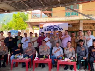 Tawa dan Diskusi Hangat Menyatu dalam Ngopi Kamtibmas di Sandaran Galeh