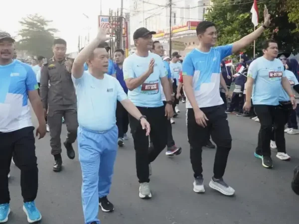 Ribuan Pelari Warnai Presisi Merdeka Run 2026 di Jambi