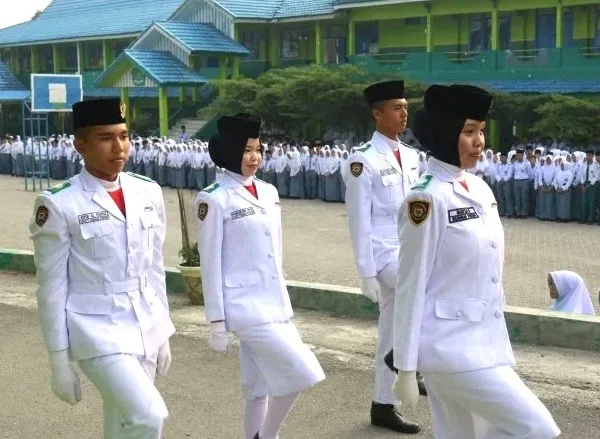 Bikin Bangga! Siswa Prestasi MAN 1 Sungai Penuh Sukses Tunaikan Tugas Paskibraka