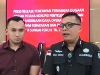 Kades Tanjung Tanah Kembalikan Kerugian APBDes Rp186 Juta ke Kejari Sungai Penuh