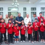 Panen Medali di Padang, Atlet Pencak Silat & Taekwondo Sungai Penuh Diganjar Beasiswa