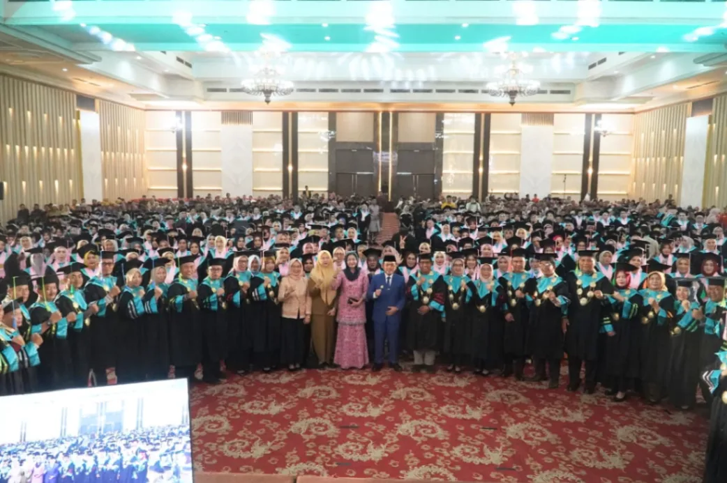 Wisudawan Poltekkes Jambi Jadi Garda Terdepan Kesehatan