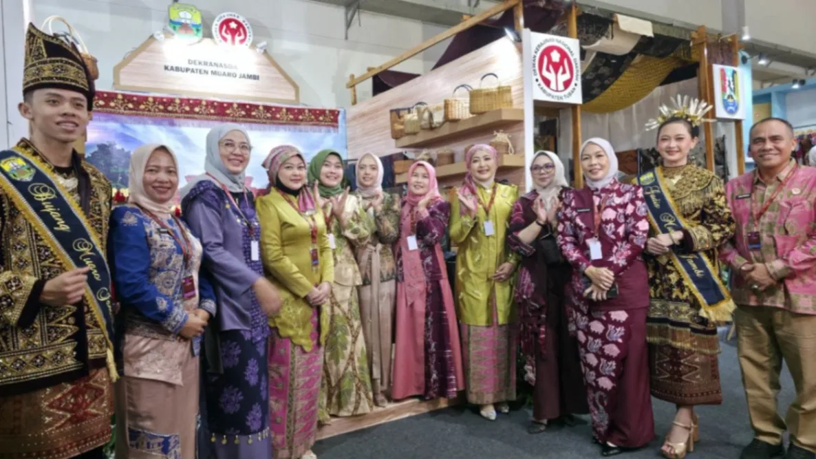 Kerajinan Sungai Penuh Tembus Pasar Nasional