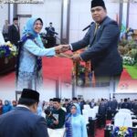 Hj. Helneti Mesra Resmi Dilantik Jadi Anggota DPRD Sungai Penuh