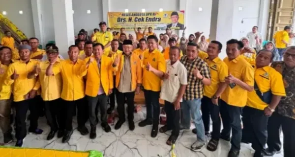Cek Endra Ajak Petani Kerinci Naik Kelas Lewat Olahan Kopi dan Kayu Manis
