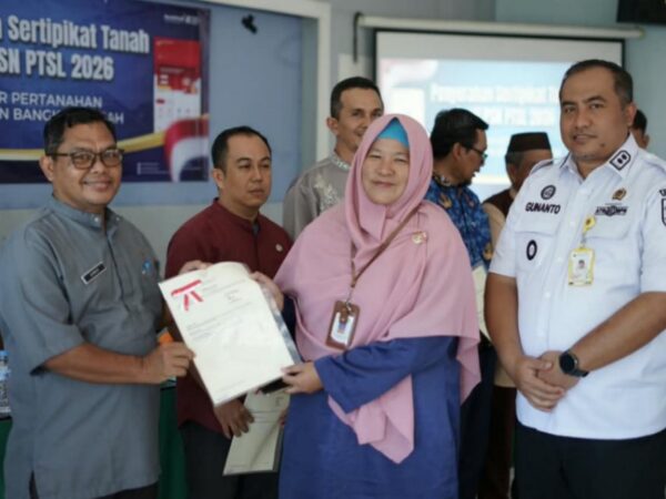 Manfaatkan PTSL untuk Urus Sertipikat, Masyarakat: Proses Dipermudah